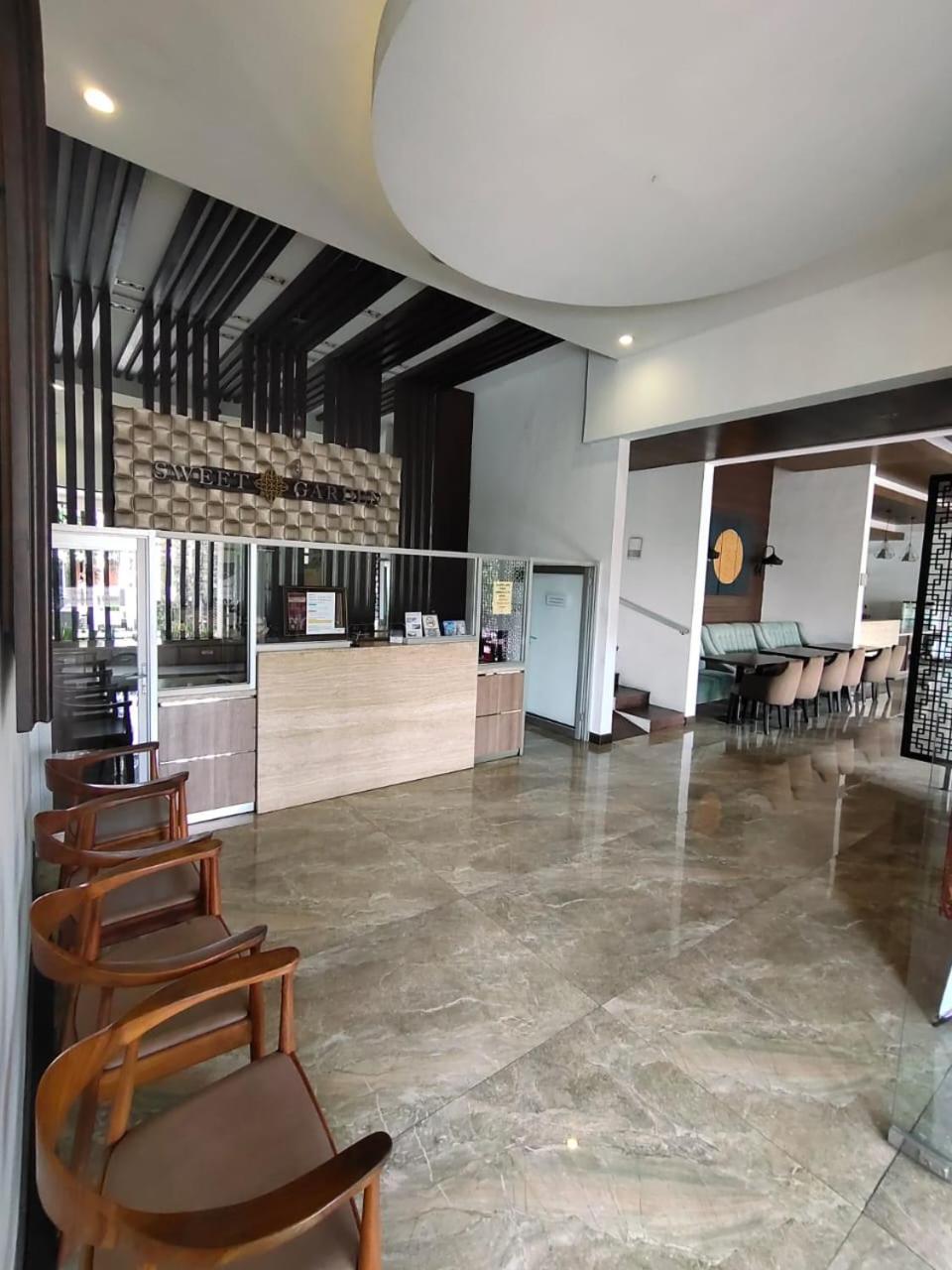 Sweet Garden Guest House Malang Dış mekan fotoğraf